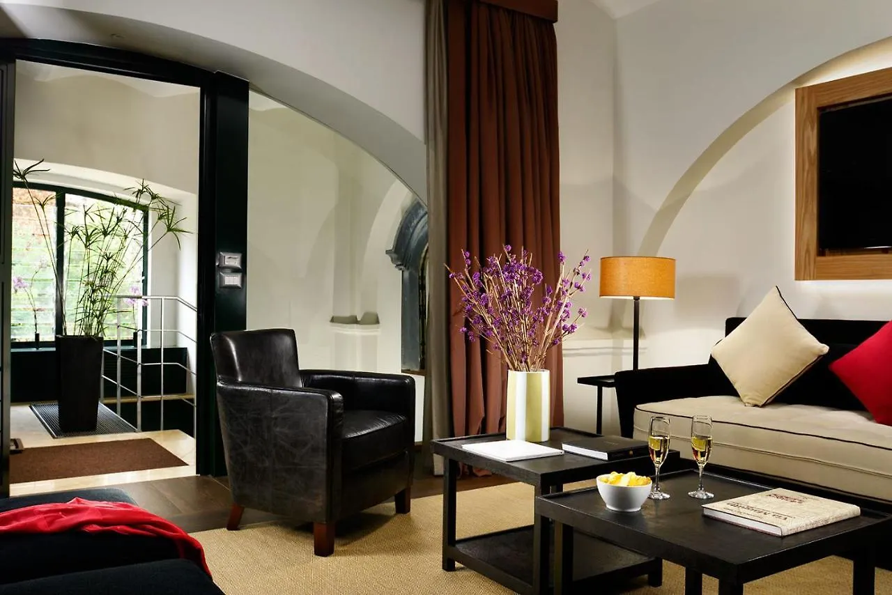 Nocleg ze śniadaniem Margutta 54 Luxury Suites Rzym
