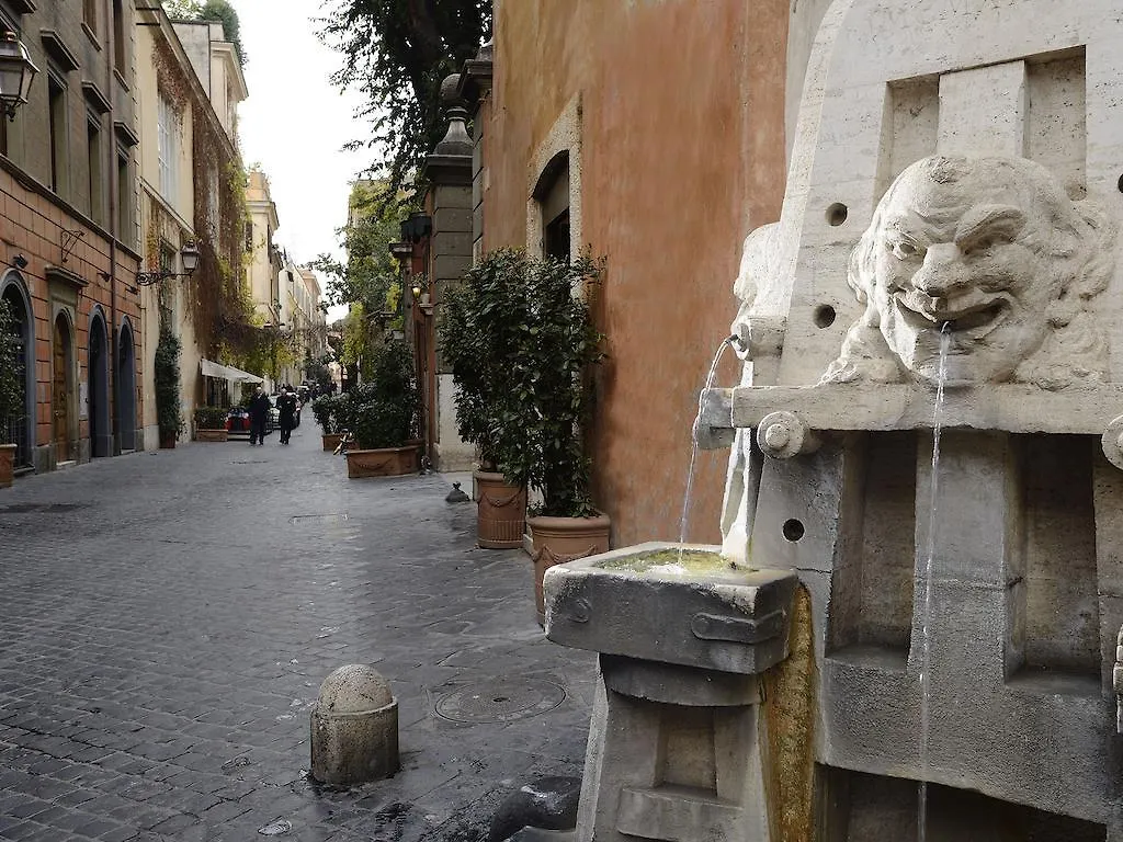 ** Bed and breakfast Margutta 54 Luxury Suites Roma Italia