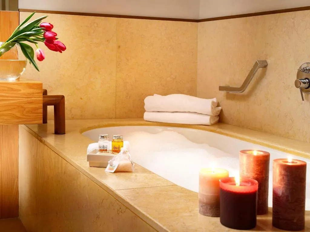 Margutta 54 Luxury Suites Roma Bed and breakfast